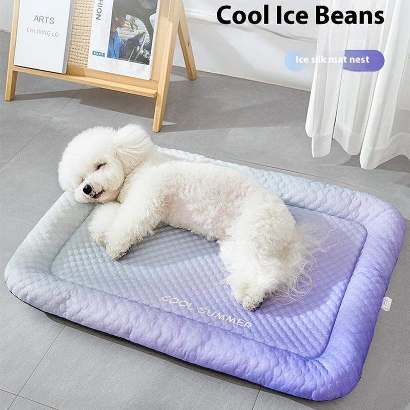 ⏳ NUR HEUTE: SALE FÜR NUR 9,99 £!! ❄️ Pawchill™ 🇬🇧 Kühlmatte für Hunde & Katzen 🐾  Natürlich kühlende Eisseidenmatte • Atmungsaktiv, waschbar & weich 🌿  Für Böden, Sofas & Autofahrten • Verschiedene Größen • Farbverlauf ☀️🐶🐱