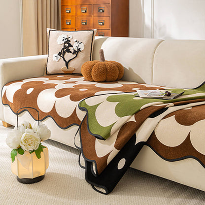 Elegante Couchhusse aus Chenille mit Blumenmuster und Wellenrand